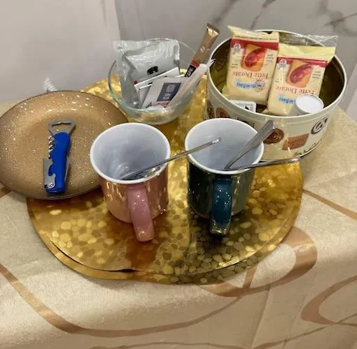 Apartment A Cas E Nana *