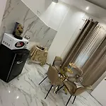 Apartment A Cas E Nana *